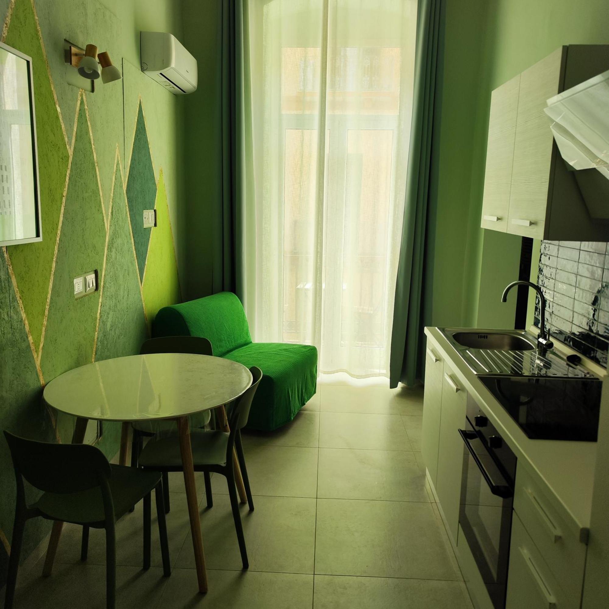 Mistral130 Apartment Bari Exterior foto